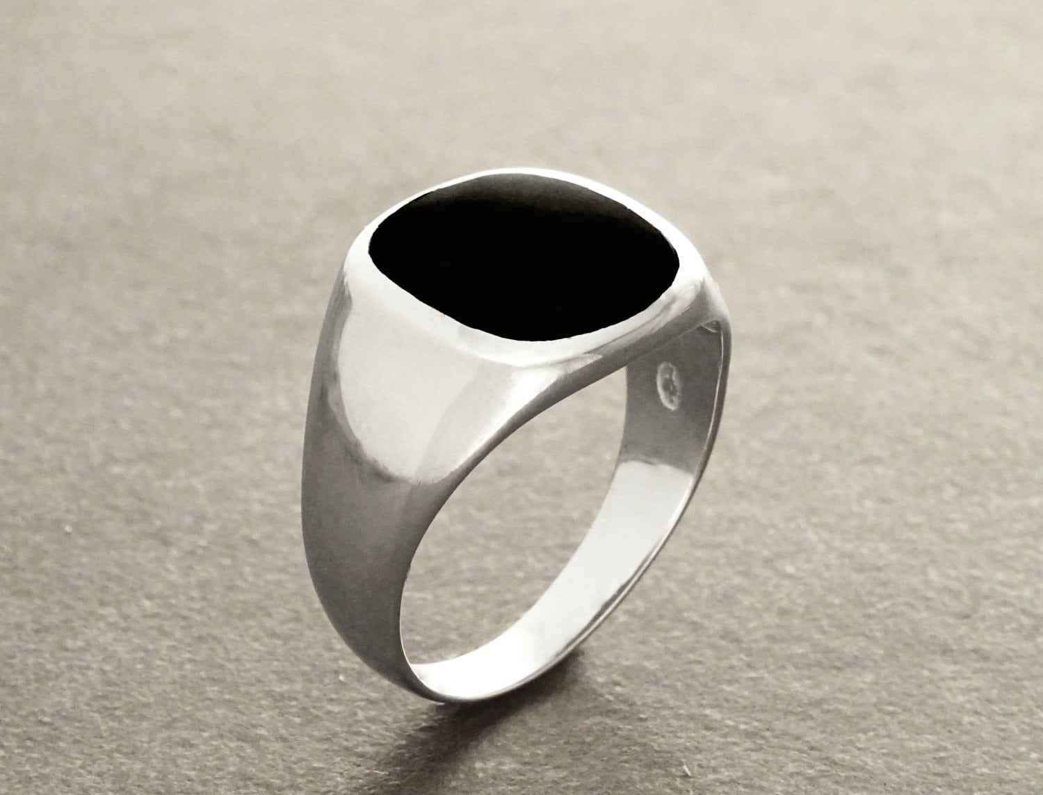 Sterling Silver Black Onyx Signet Ring – Modern Hipster Jewelry
