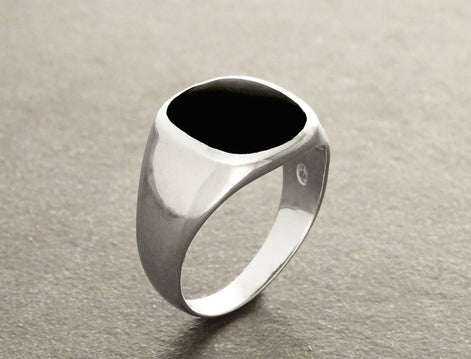 Sterling Silver Black Onyx Signet Ring – Modern Hipster Jewelry