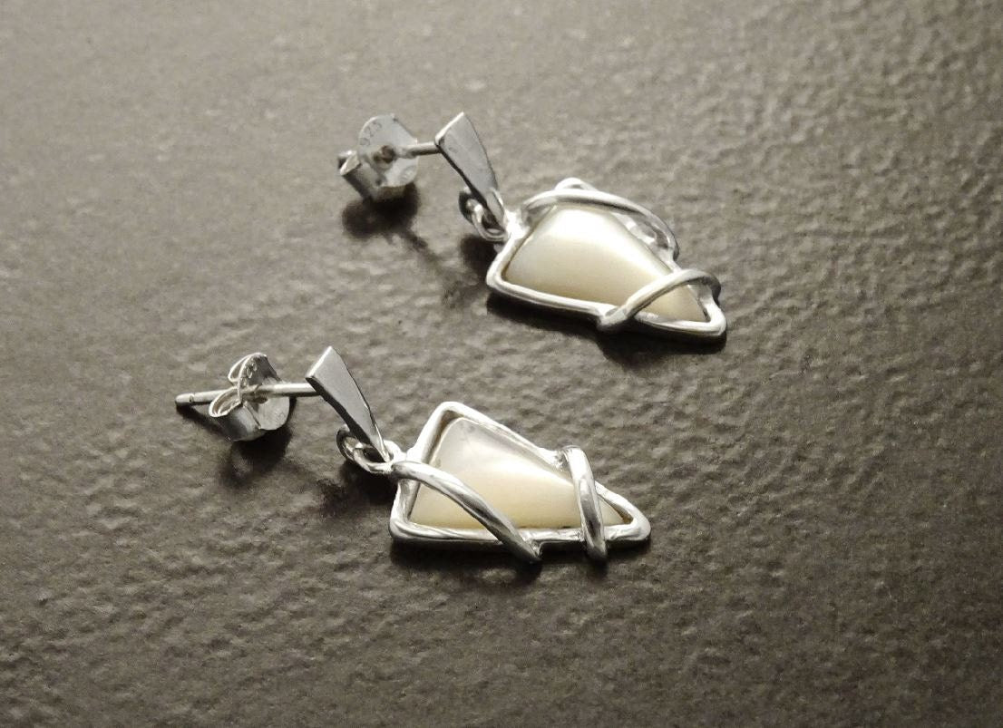 White Triangle Earrings, Sterling Silver, Modern Geometric Stone Jewelry, Genuine Mother of Pearl Shell, Women Gift, Point Earrings