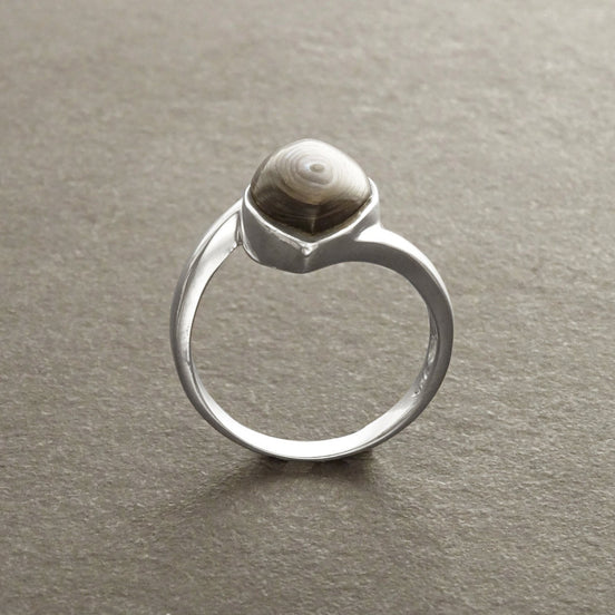 Abalone Bypass Ring - Paua Shell Ring, Sterling Silver, Oval Ring, Genuine Abalone, green blue color, oval stone, Almond shape, oval stone