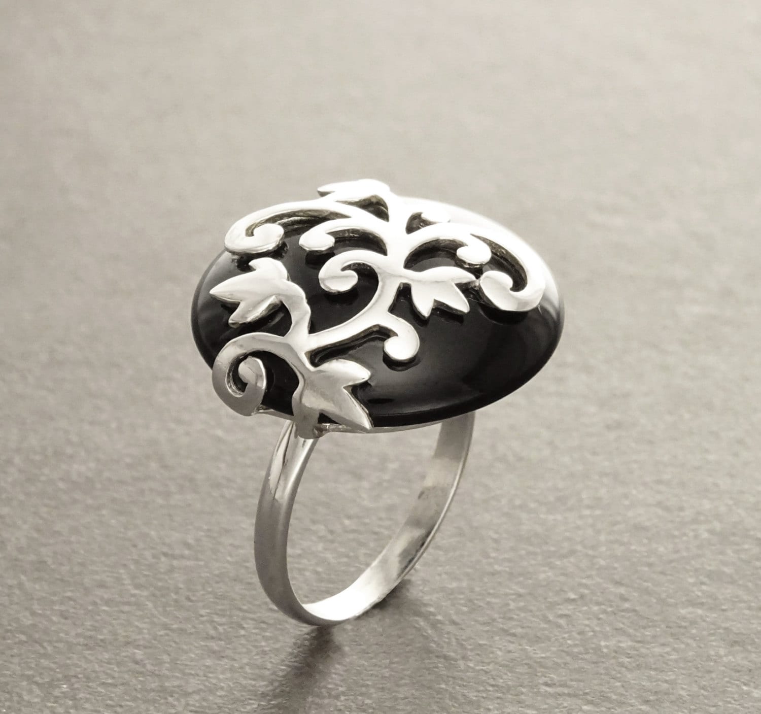Black Onyx Ring - Flower filigree - Genuine Onyx - Art Nouveau Ring - Sterling Silver - shabby chic ring -Flower ring - Boho ring