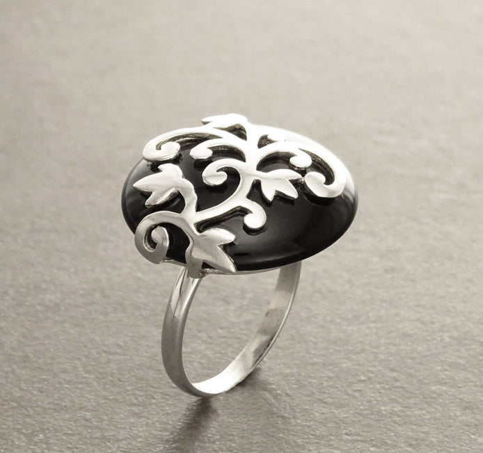 Black Onyx Ring - Flower filigree - Genuine Onyx - Art Nouveau Ring - Sterling Silver - shabby chic ring -Flower ring - Boho ring