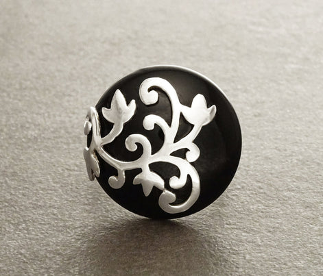 Black Onyx Ring - Flower filigree - Genuine Onyx - Art Nouveau Ring - Sterling Silver - shabby chic ring -Flower ring - Boho ring