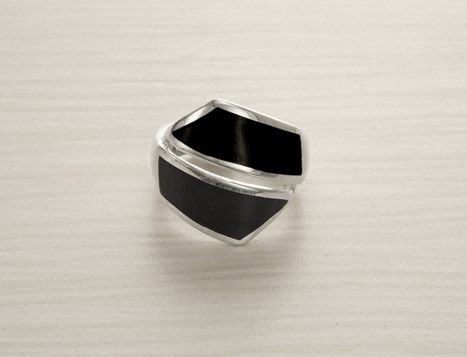 Onyx Bypass Ring - Sterling Silver - Black Onyx - Gemstone Crossing Ring - Designer Ring - Black Stone Ring - Framed Geometrical Ring