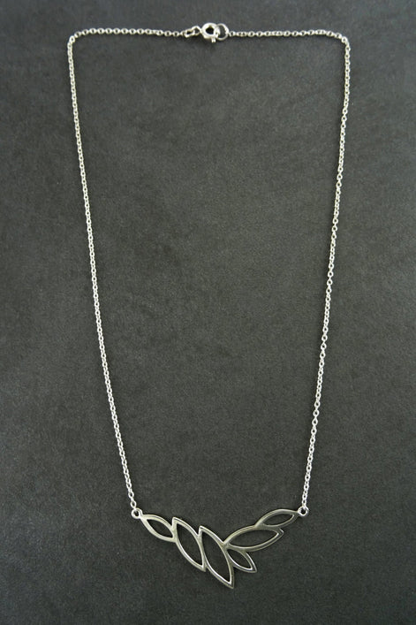 Leaves collar, Sterling Silver 925, Horizontal, Leaf Skeleton Necklace, Organic Nature gift for Woman, Jewelry, Foliage Choker,