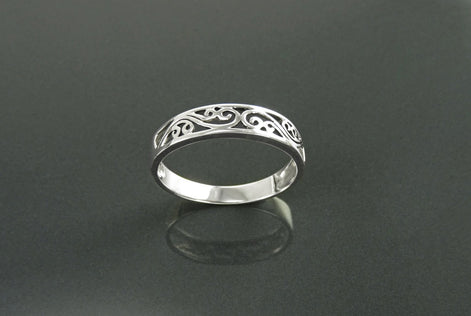 Sterling Silver Filigree Band Ring, Art Nouveau Style