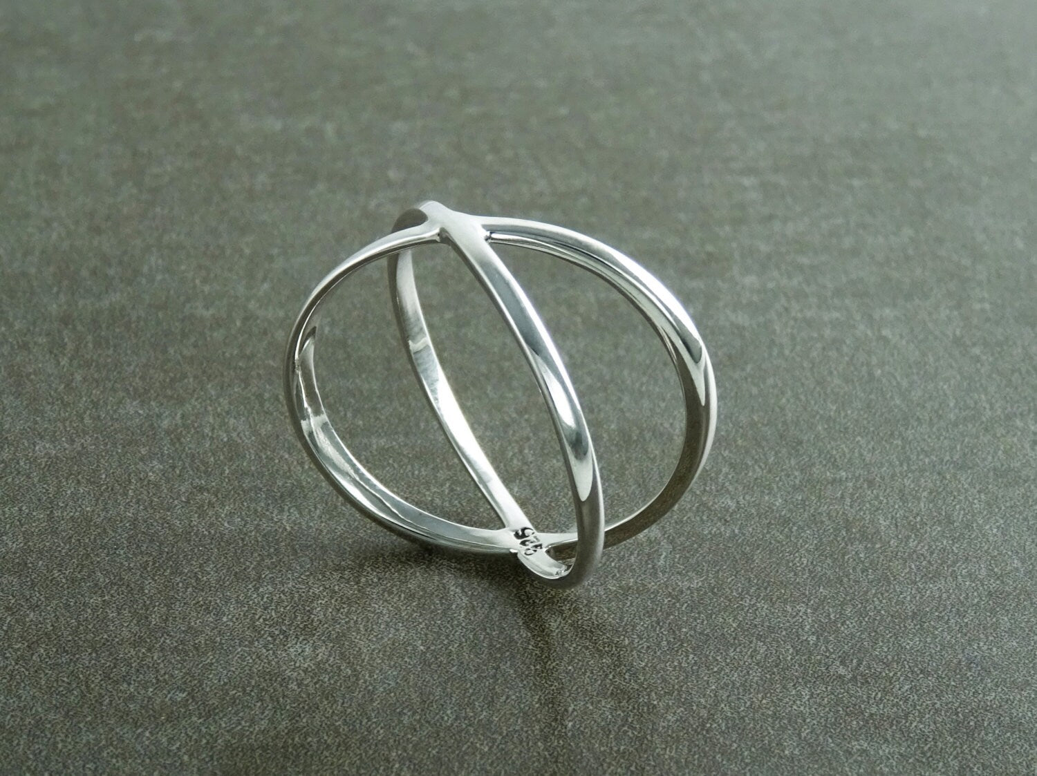 Criss Cross Ring, Silver X Ring, Cross Ring, Popular X Ring, X-Ring, criss-cross ring, silver ring, statement X ring, women, popular ring