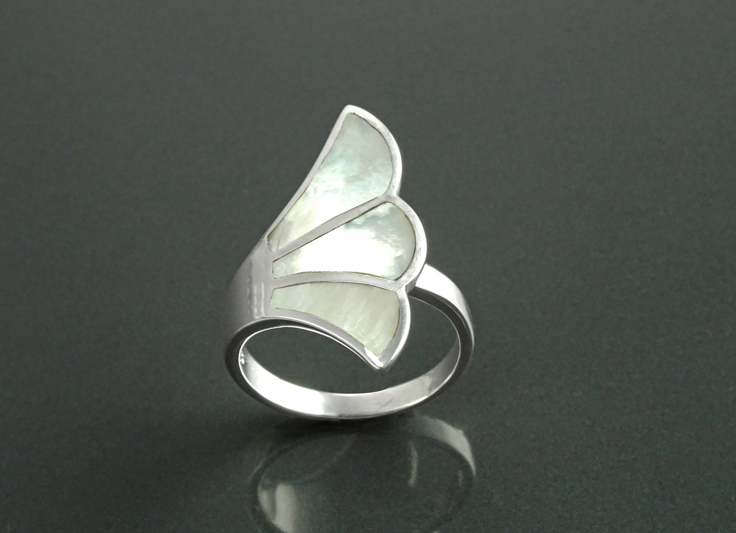 White Shell Ring, Sterling Silver, Flat Stone Ring, Genuine Mother of Pearl Shell Ring, Fanned Wave Wing, Unique Band Ring, Pearl Jewelry