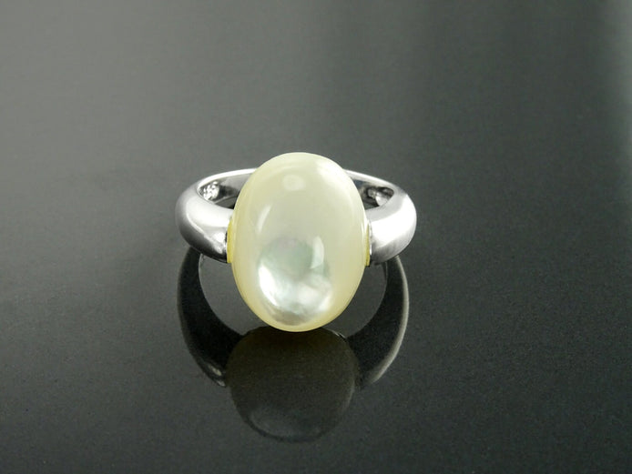 Oval White Ring, Sterling Silver, Mother of Pearl Shell, Modern Minimalist Stone Jewelry, Original Design Setting