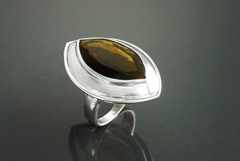 Bague Quartz, Argent 925, Grand Zirconia Oval couleur Quartz Fumé, taillé en Marquise, Ligne Pure, Simple, Grande Bague Originale,