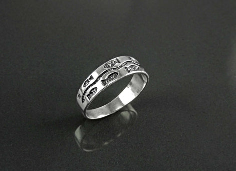 Fish Band Ring, Sterling Silver, Beach Ring, Sea Life Ocean world, Nautical Gift, Fishes, School of Fish, oceanic marine aquatic jewelry