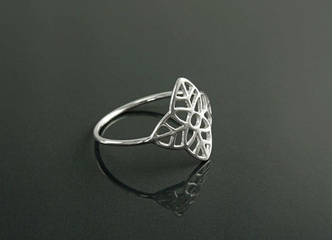 Leaf Sterling Silver Ring • Tree Leaf Nature Life Jewelry • Filigree Band