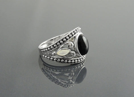 Vintage Sterling Silver Black Onyx Mother of Pearl Ring, Tribal Boho Style Jewelry