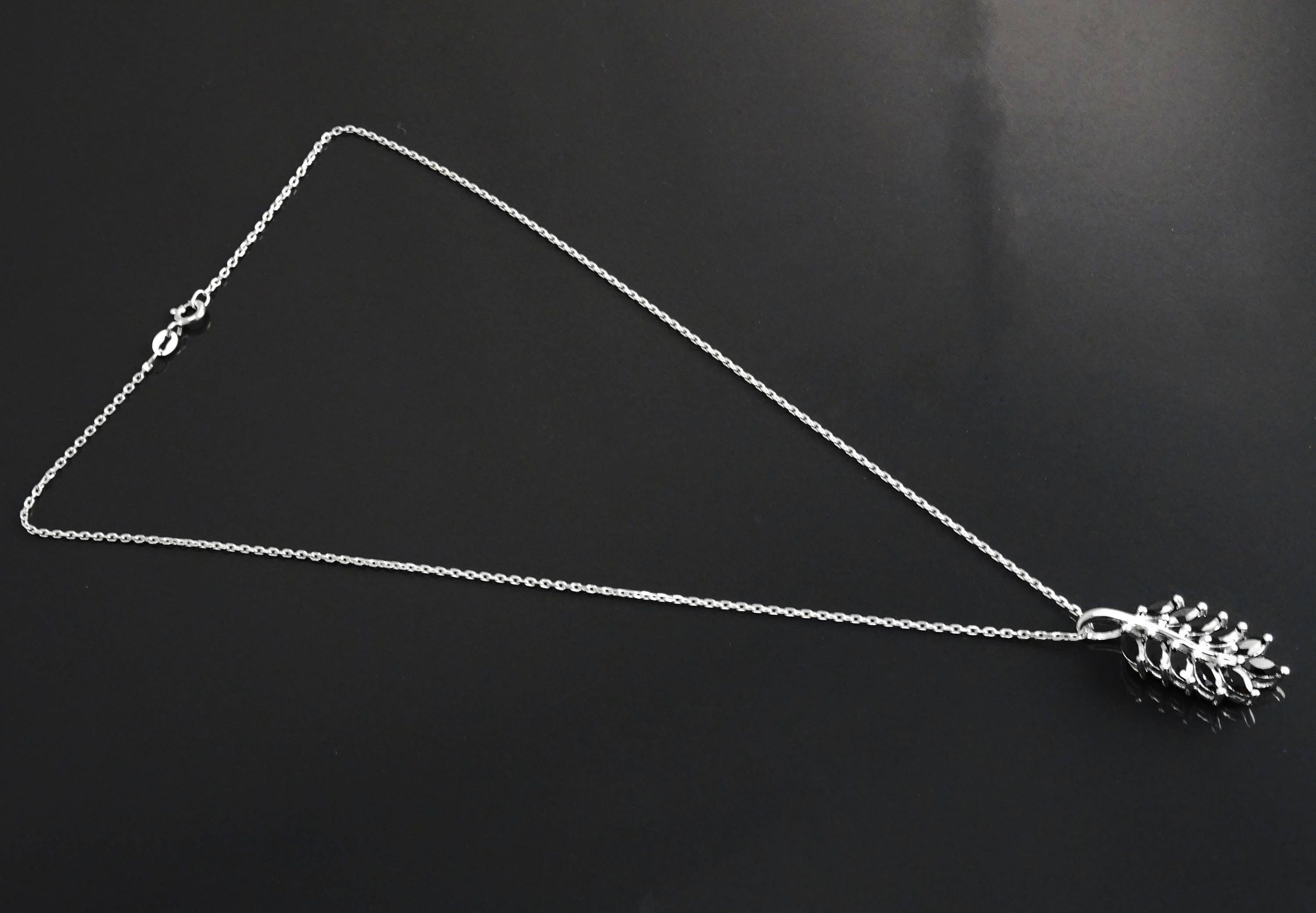 Sterling Silver Laurel Leaves Pendant, Black Lab CZ Stones, Retro Olive Branch Charm