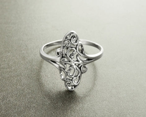 Oval Filigree Ring, Sterling Silver, Vintage Style, Intricate Lace, Small Oval Form, Victorian Ring, Dainty Filigree Ring, Popular ring,Gift