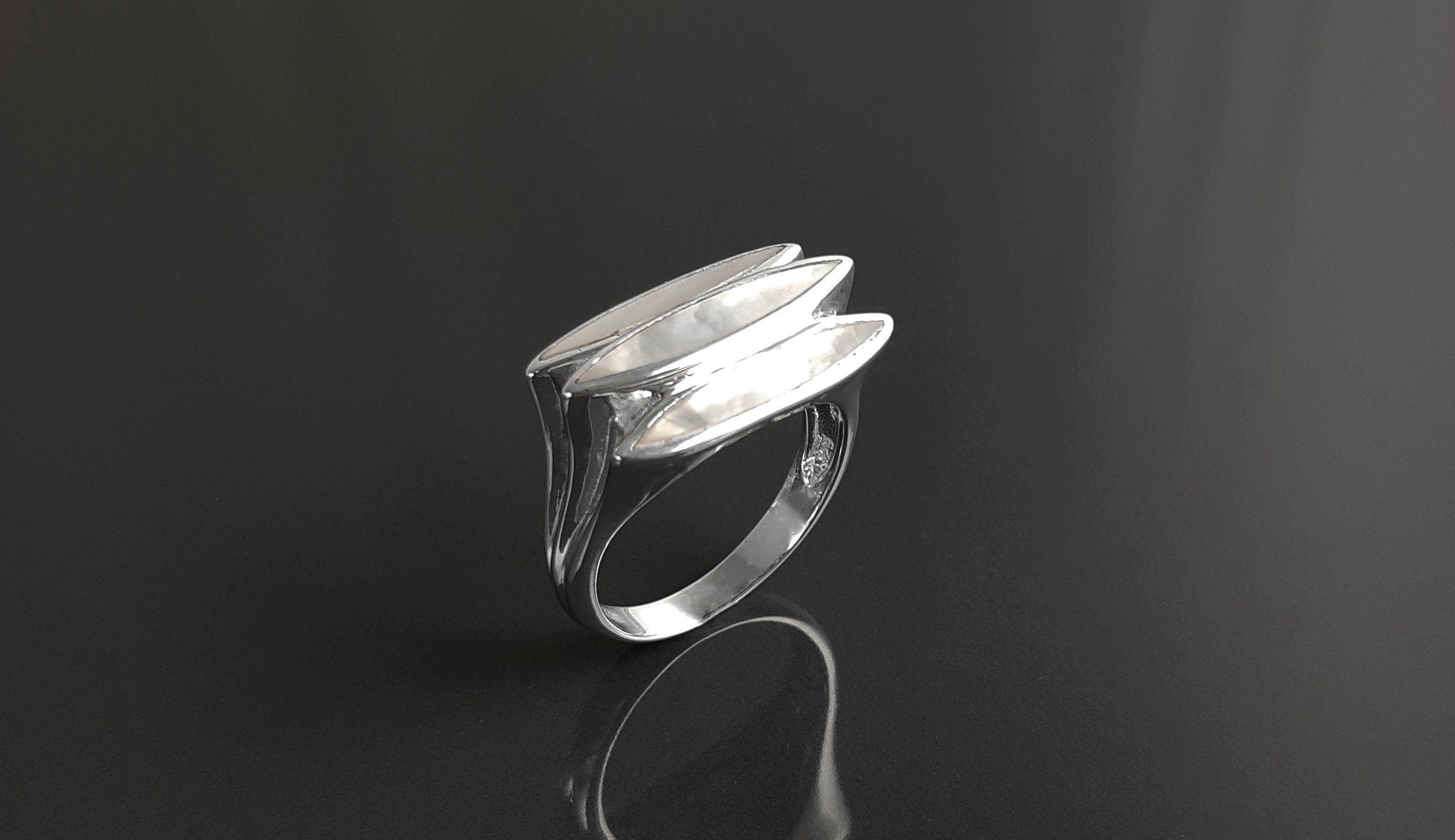 925 Sterling Silver Ring, White Mother-of-Pearl, Modern Shell Jewelry