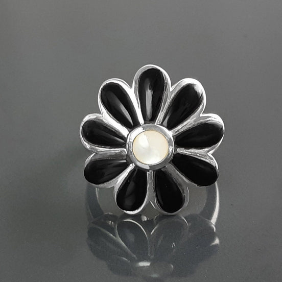 Sterling Silver Daisy Ring, White Mother of Pearl, Black Onyx Petals, Floral Band