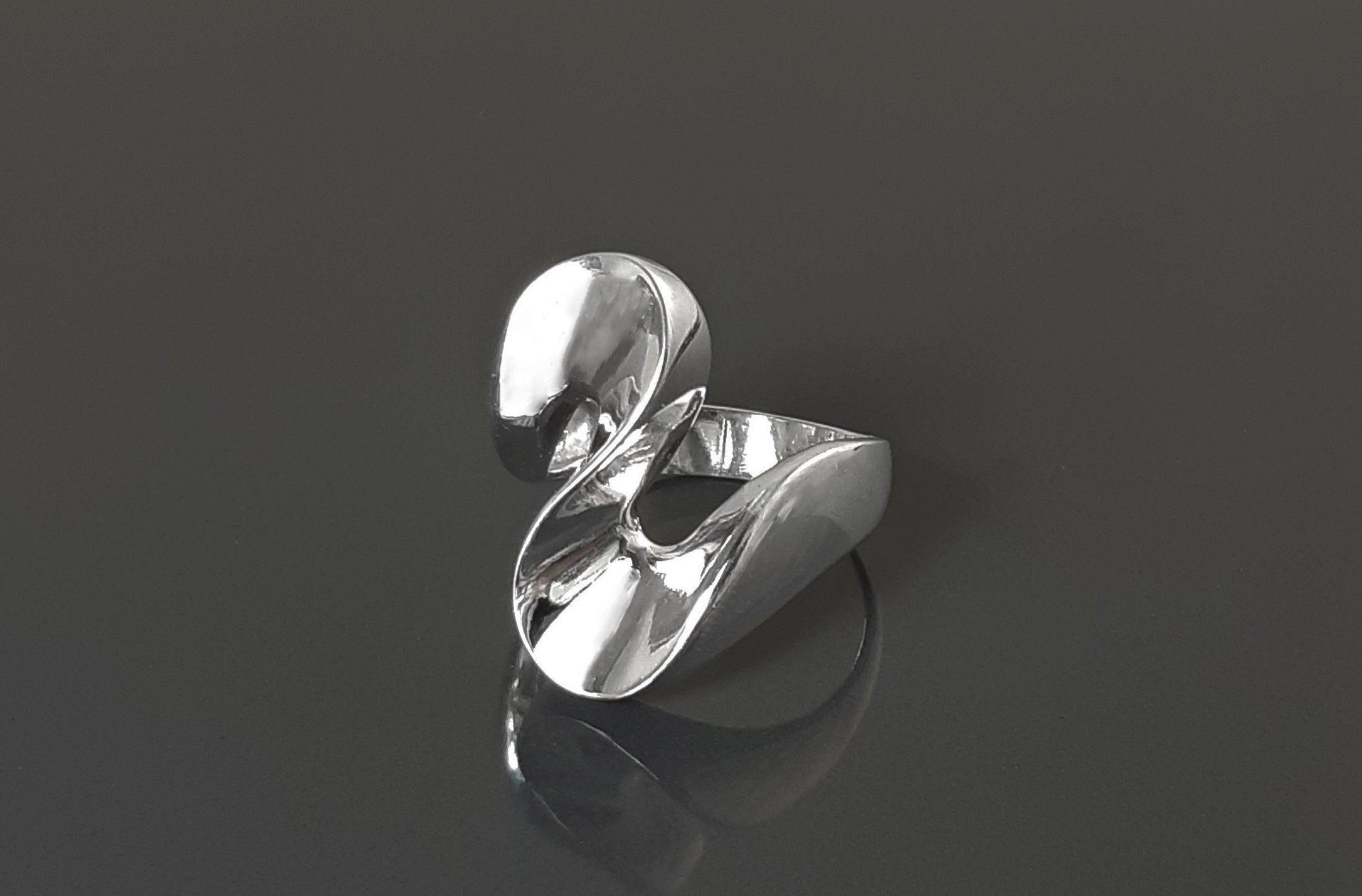 Large Wave Ring, Sterling Silver Ring Wide Curved Zigzag Design, Modern Minimalist Geometric Jewelry