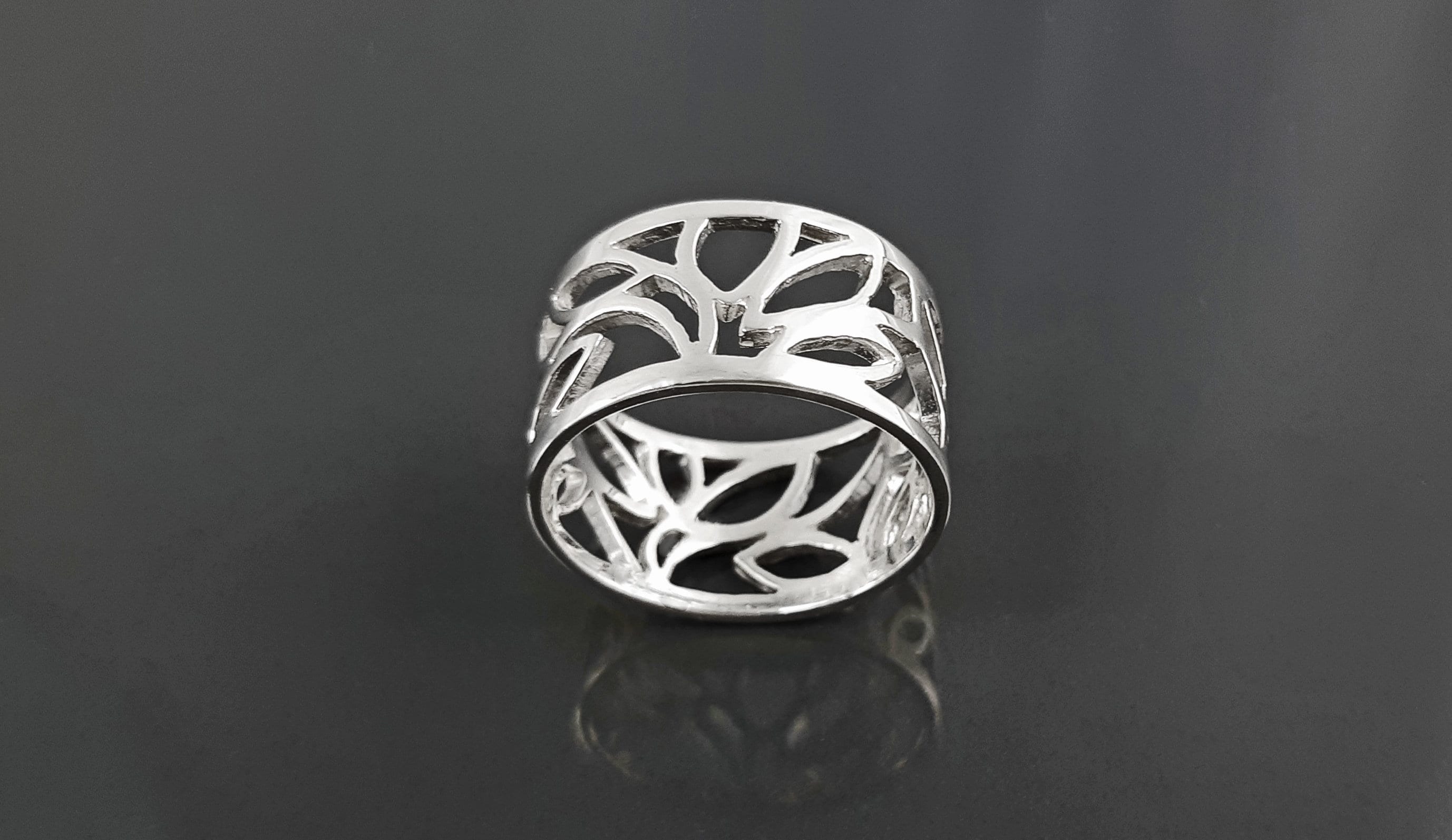 Sterling Silver Tree of Life Filigree Ring, Engraved Leaf Band Jewelry
