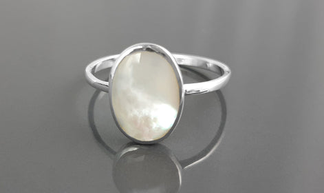 Flat Oval Ring, Sterling Silver Genuine Mother of Pearl Gemstone with Rainbow reflection, Small Everyday jewelry, Modern Minimalist Style