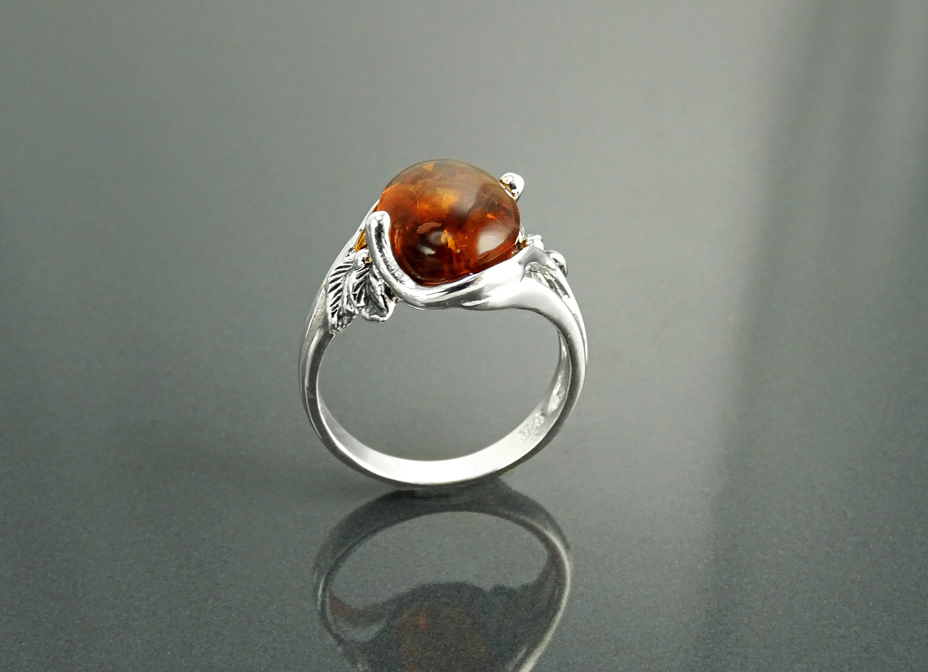 Genuine Amber Ring, Sterling Silver, Intricate Filigree Lace Ring, Horizontal Oval Shape Ring, Boho Gypsy Ring, Antique Vintage Jewelry