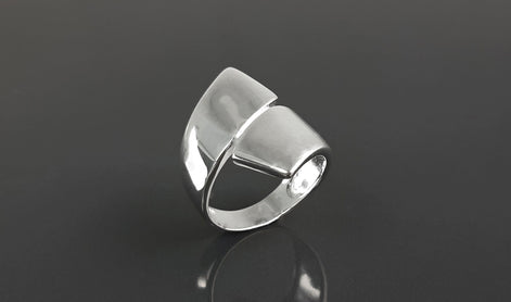 Sterling Bypass Ring, 925 Silver, Large Crossing Ring, Wrap Ring, Cross Ring, Modern Wide jewelry, Wrapping Band Ring