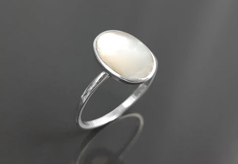 Flat Oval Ring, Sterling Silver Genuine Mother of Pearl Gemstone with Rainbow reflection, Small Everyday jewelry, Modern Minimalist Style
