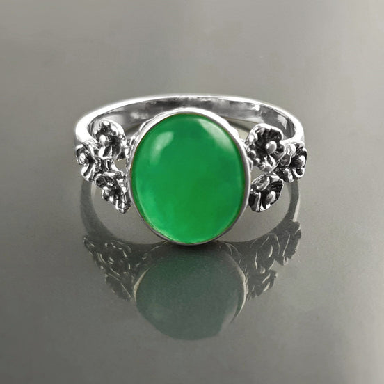 Jade ring, sterling silver, genuine Natural green jade oval stone, dainty small green gemstone jewelry, comfortable vintage style