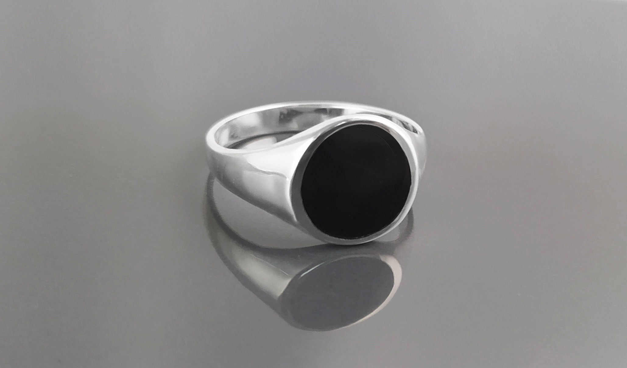 Sterling Silver Round Black Onyx Signet Ring, Unisex