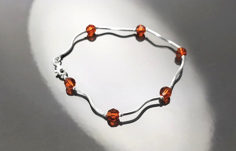 Red Cristal Bracelet, Sterling Silver 925 Parts, Beaded Stones Bracelet, Modern Jewelry, Small Red stone Bracelet, Minimalist Jewelry