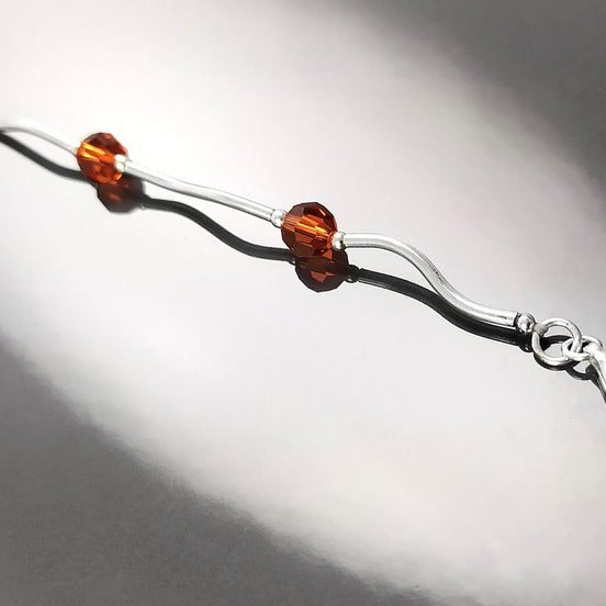 Red Cristal Bracelet, Sterling Silver 925 Parts, Beaded Stones Bracelet, Modern Jewelry, Small Red stone Bracelet, Minimalist Jewelry