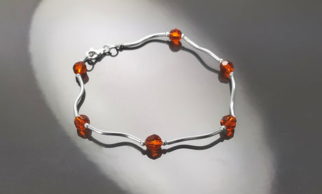 Red Cristal Bracelet, Sterling Silver 925 Parts, Beaded Stones Bracelet, Modern Jewelry, Small Red stone Bracelet, Minimalist Jewelry