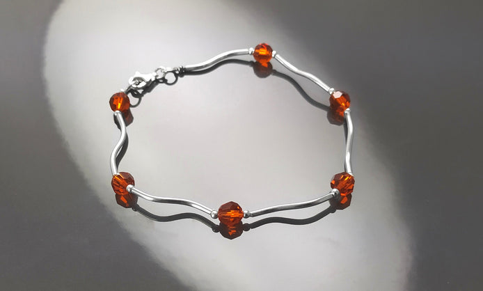 Red Cristal Bracelet, Sterling Silver 925 Parts, Beaded Stones Bracelet, Modern Jewelry, Small Red stone Bracelet, Minimalist Jewelry