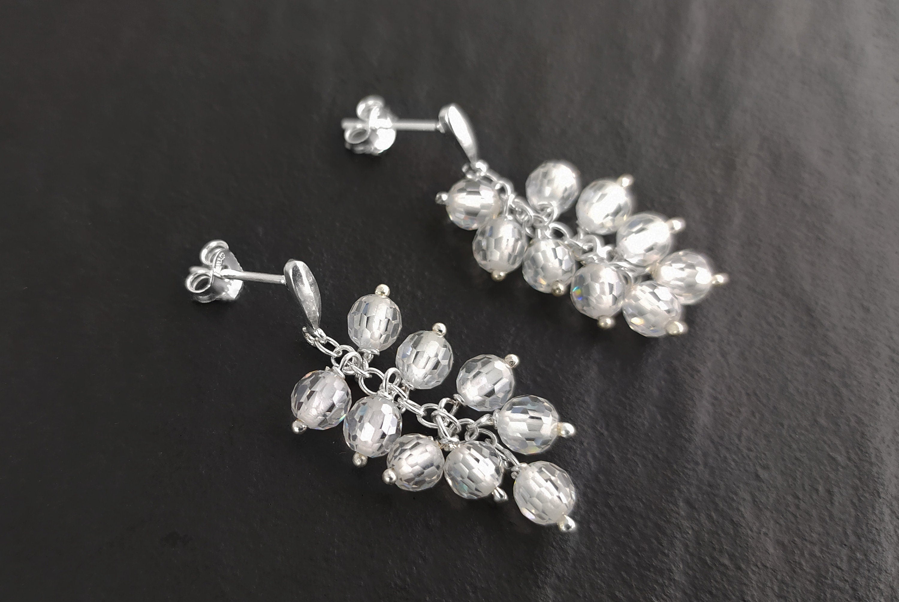 crystal earrings, sterling silver, dangle bunch stones earrings, white clear color bead, Pending teardrop modern drop cluster chain jewelry