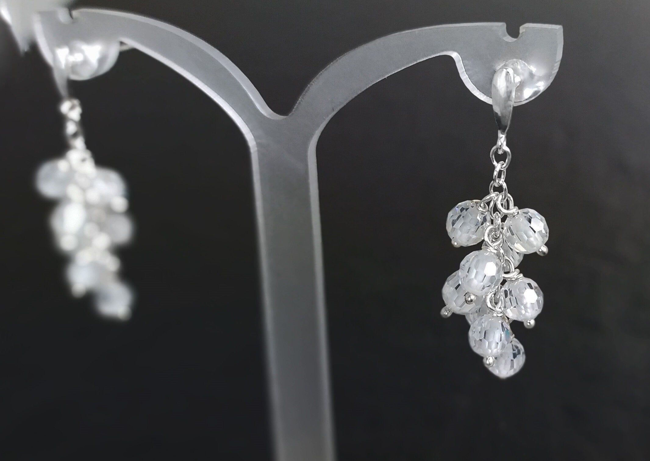 crystal earrings, sterling silver, dangle bunch stones earrings, white clear color bead, Pending teardrop modern drop cluster chain jewelry