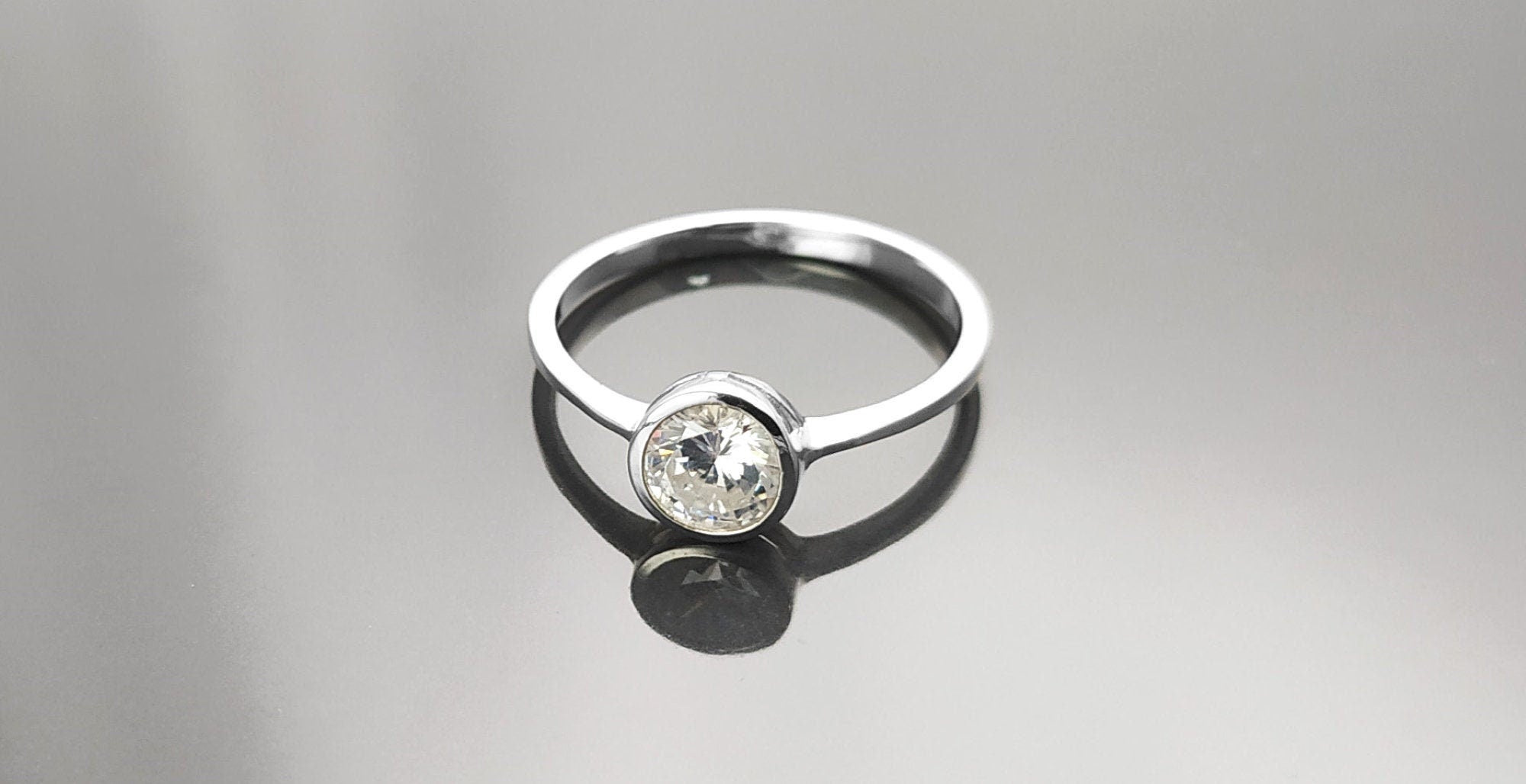 Minimalist Engagement Ring 925 Sterling Silver Solitaire 1 Carat Diamond Simulant CZ Travel Ring