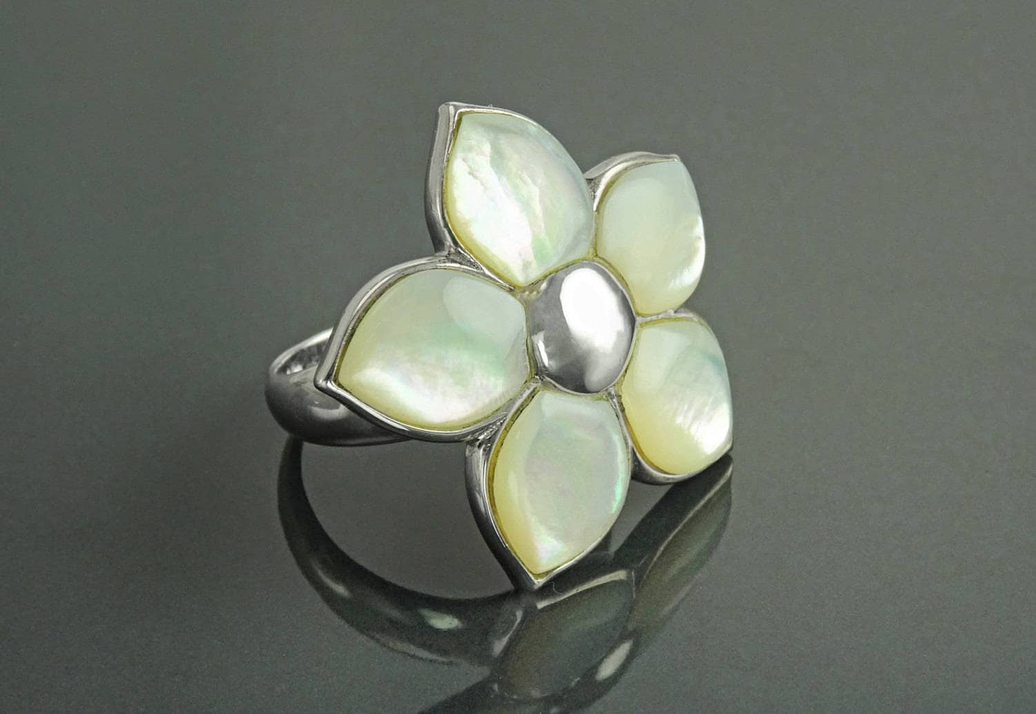 White Flower Ring, Sterling Silver, Mother of Pearl Shell , Polynesian Blossom Frangipani Flowers Petals Ring, White Stone Ring