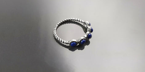 Blue Lapis Round Stones Ring, Sterling Silver, Genuine Lapis Blue Stone, Braided Band, Rope Antique Jewelry, Stackable Ring, Dark Blue Ring