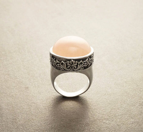 Rose Quartz Sterling Silver Ring, Vintage Victorian Design, Statement Pink Vintage Designed Pattern