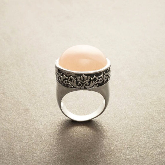 Rose Quartz Sterling Silver Ring, Vintage Victorian Design, Statement Pink Vintage Designed Pattern