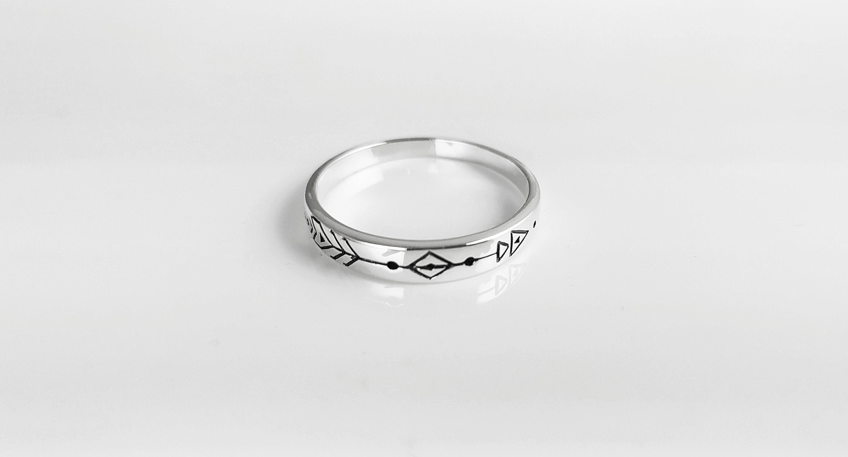 Forward Arrow Ring, Sterling Silver 925, Moving Forward Tattoo Engraved Band Ring, Native Indian Symbol Jewelry, silver Ring, Silver Band