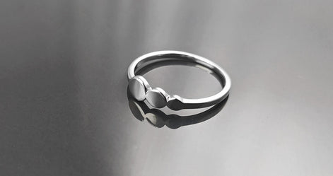 Round Ring, Sterling Silver, Discs Ring, Dainty Beaded Studded Band Ring, Geometric Rounds ring, Modern minimalist Jewelry, Gift