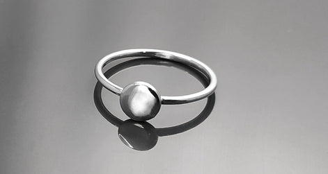 Round Ring, Sterling Silver, Lunar Band, Cosmic Disc Jewelry, Stellar Round Pad ring, Astronomical Disk Ring, Full Moon Spot Ring,