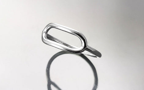 modern geometrical ring, sterling silver, horizontal ring, Oval Hollow minimalist jewelry, dainty everyday jewelry, stacking circle ring
