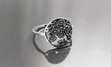 Flower Daisy Ring, Sterling Silver, Daisies Pattern, Floral Jewelry, Flower Wreath Ring, Bouquet of Flowers Crown Ring, Spring Jewelry