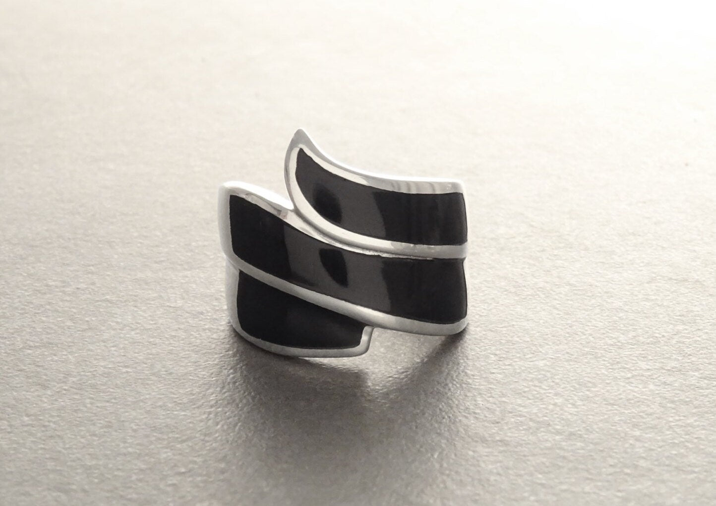 Infinity Ring 925 Silver Wide Black Onyx Wave Cuff Band Women's Jewelry