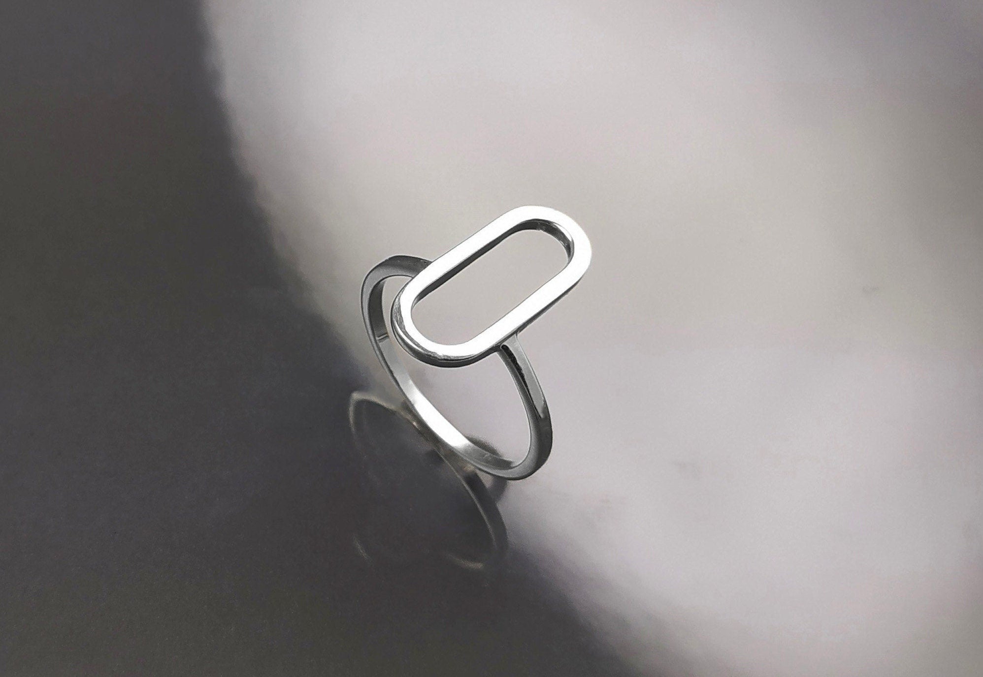 Modern Open Ring, Sterling Silver Ring, Ring Flat Hollow Oval, Small Everyday Ring, Modern Jewelry, Minimalist Ring, Asymmetric Wearing Ring