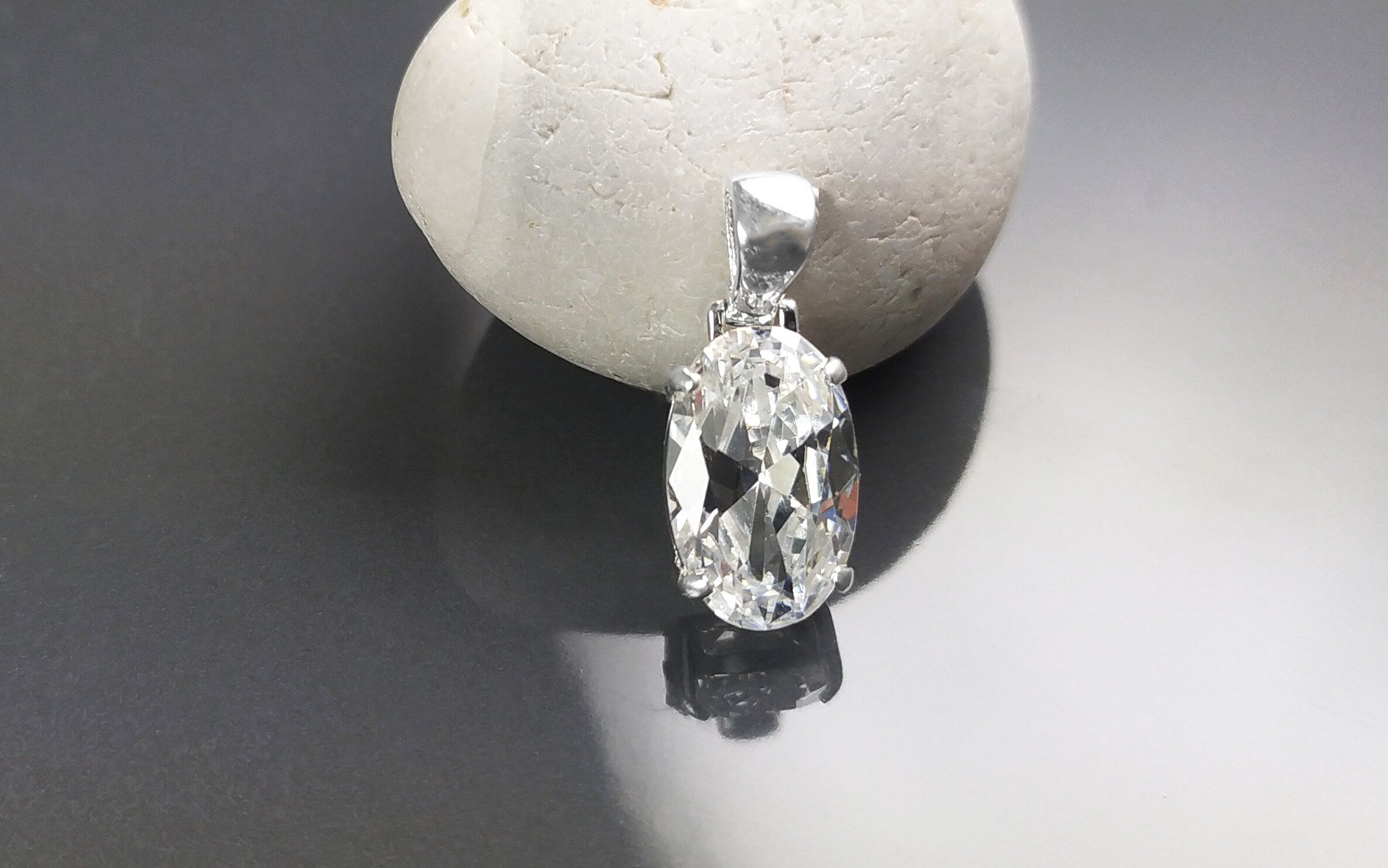 Oval Stone pendant, sterling silver, White Clear Cz stone jewelry, Minimalist oval necklace, classic everyday gift for her