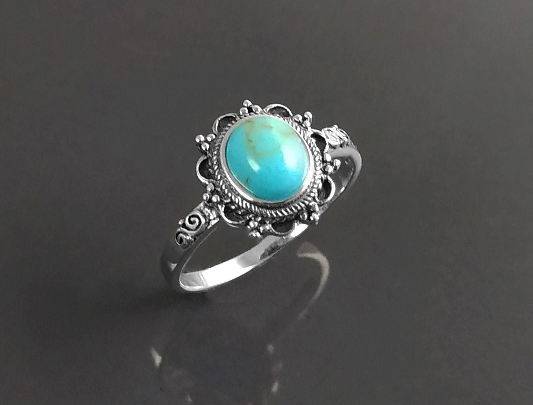 Turquoise Ring, Sterling Silver, Boho Ring, Blue Turquoise Stone Ring, Small Midi Oval Ring, Dainty Jewelry, Victorian Antique Ring