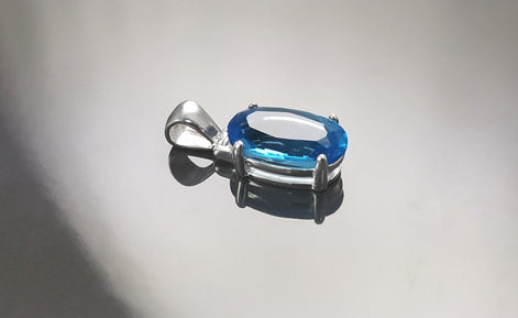 Blue Stone Necklace, sterling silver, classic oval shape topaz color Cz stone necklace, Classic Minimalist Stones jewelry, Blue Oval Pendant